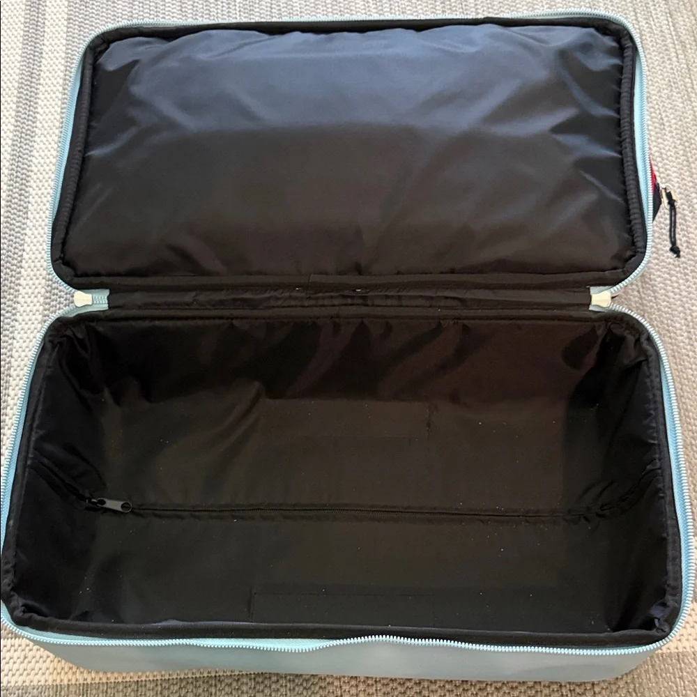 Sun Mountain Matchplay Travel Bag Navy and Red